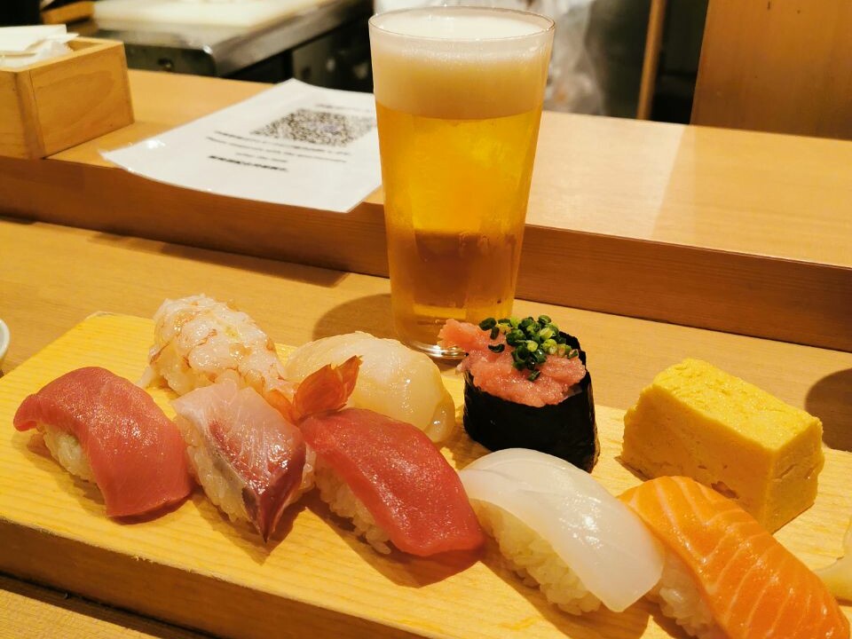 marche poisson tsukiji sushis